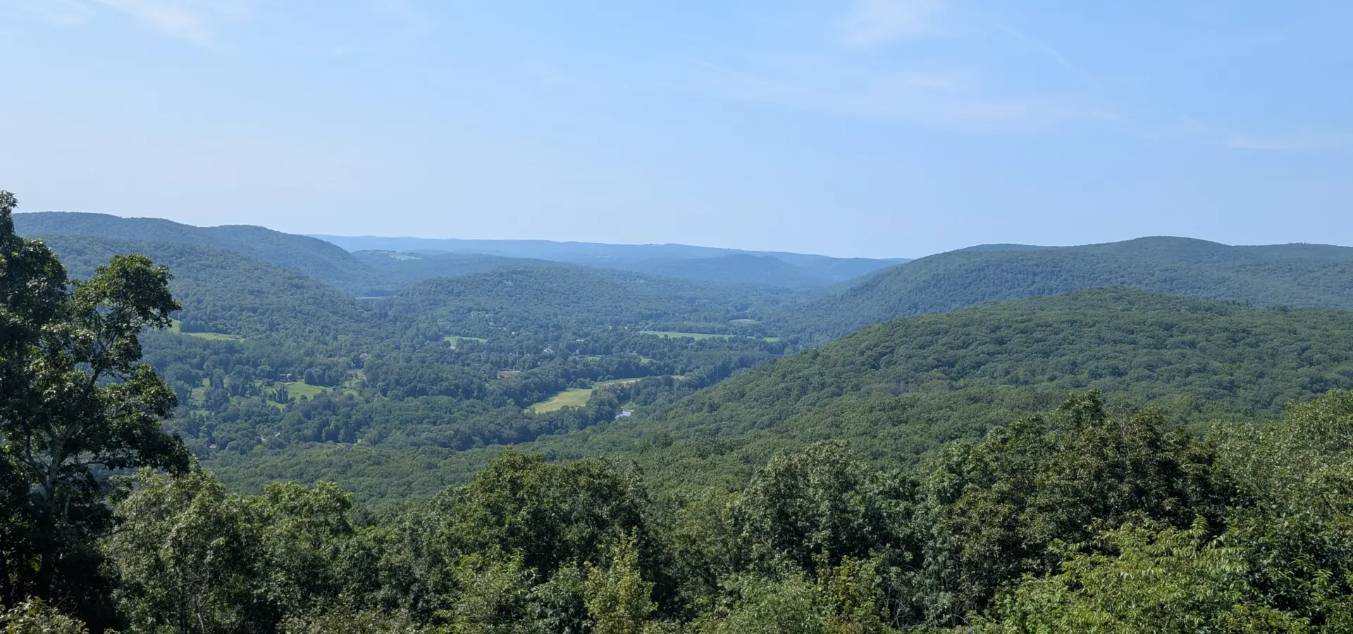 Caleb’s Peak – Appalachian Trail, Kent CT, Club Getaway