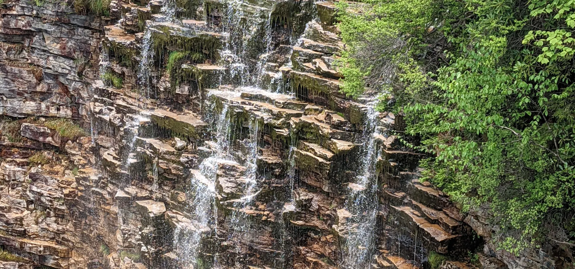 Minnewaska State Park Preserve – Sam’s Point, High Point, Verkeerderkill Falls