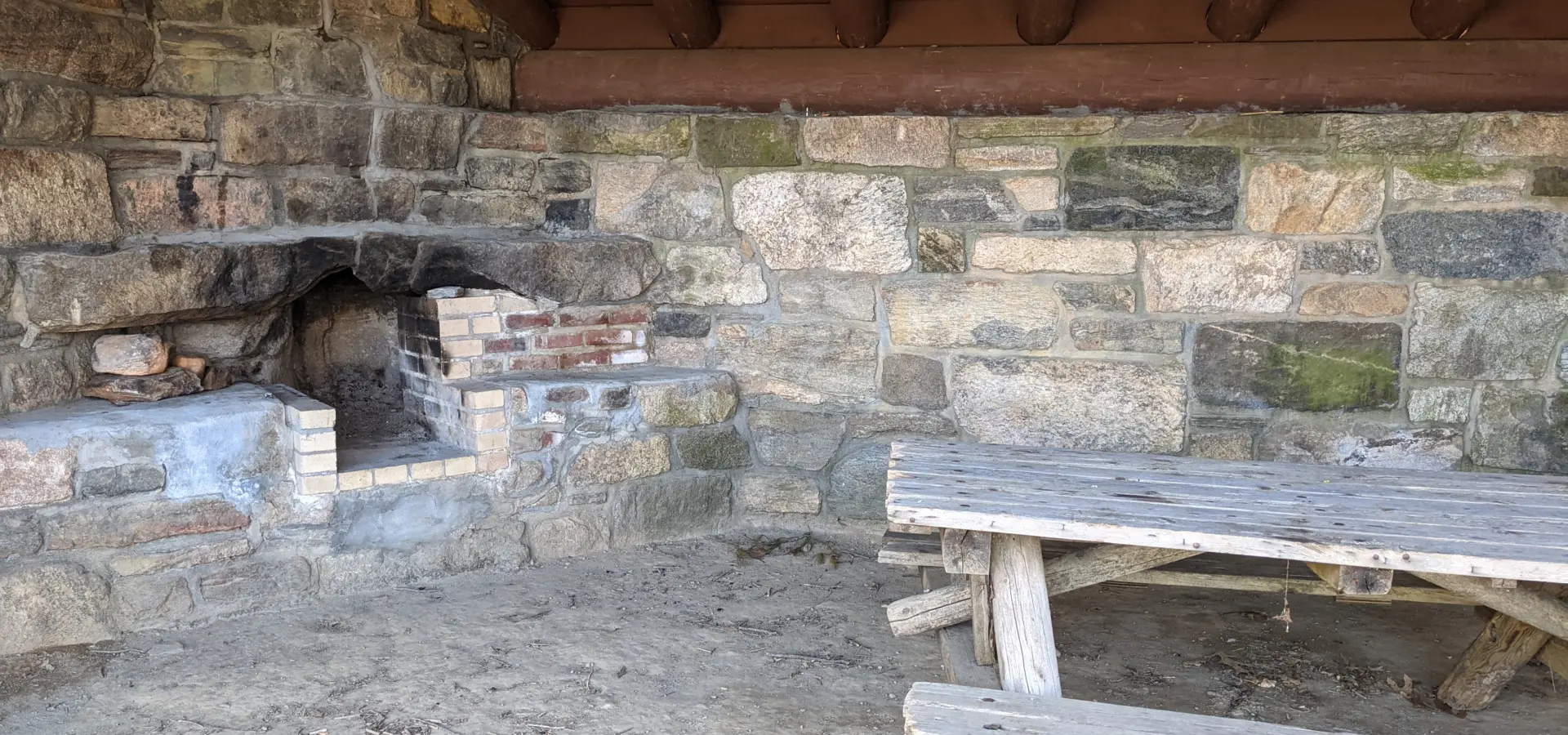 Ward Pound Ridge Reservation – White Trail, Red Green Trail, Lean-To Shelters