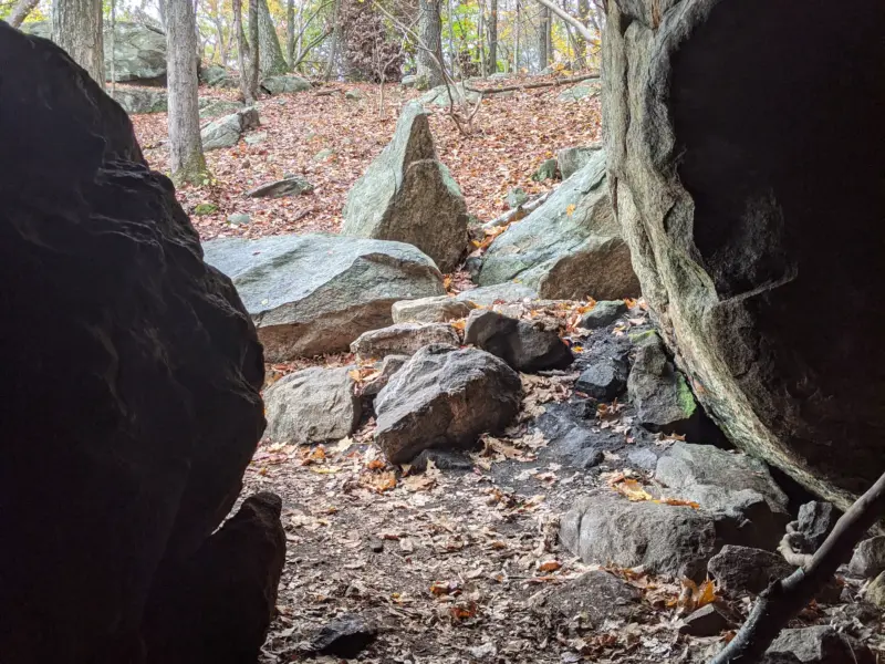 Ward Pound Ridge Reservation – Leatherman’s Cave, Wildflower Garden, Nature Museum